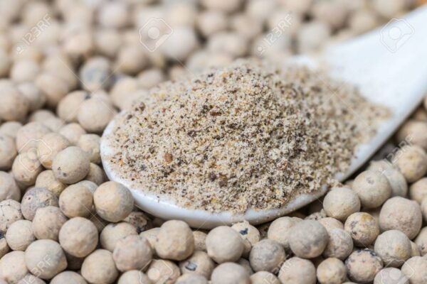 grain and powder white pepper